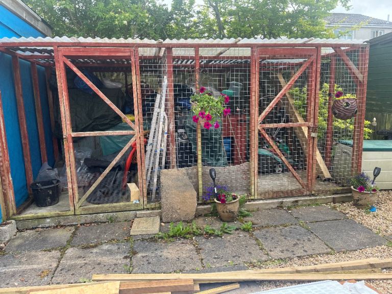 Hard wire fence panel 