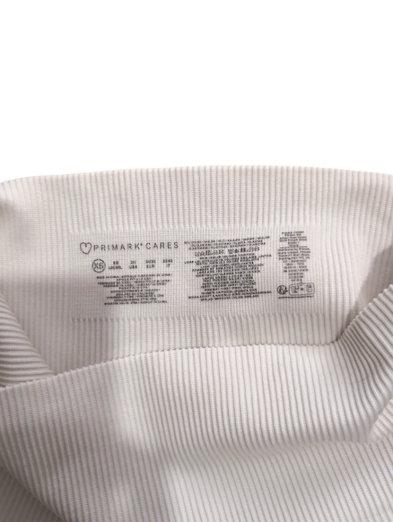 Fresh sporty style – Primark Cares white shorts (Size XS)