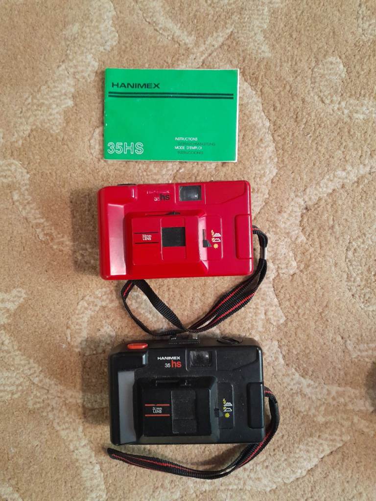 2 x Hanimex 35 hs 35 mm cameras