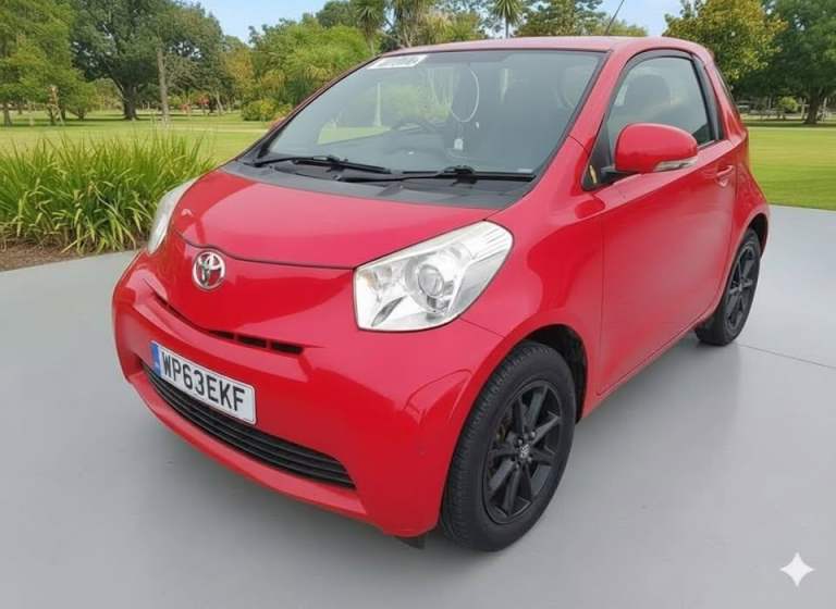 Toyota, IQ, Hatchback, 2013, Other, 998 (cc), 3 doors