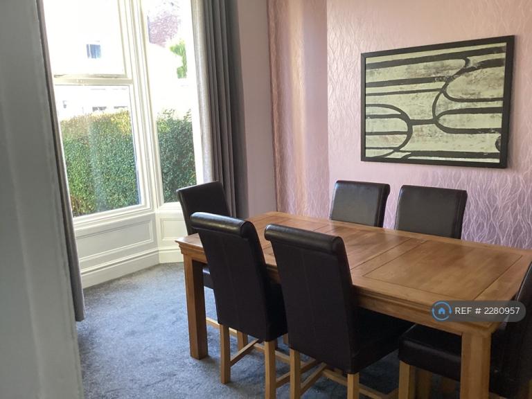 6 bedroom house in Beech Grove, Ashton-On-Ribble, Preston, PR2 (6 bed) (#2280957)