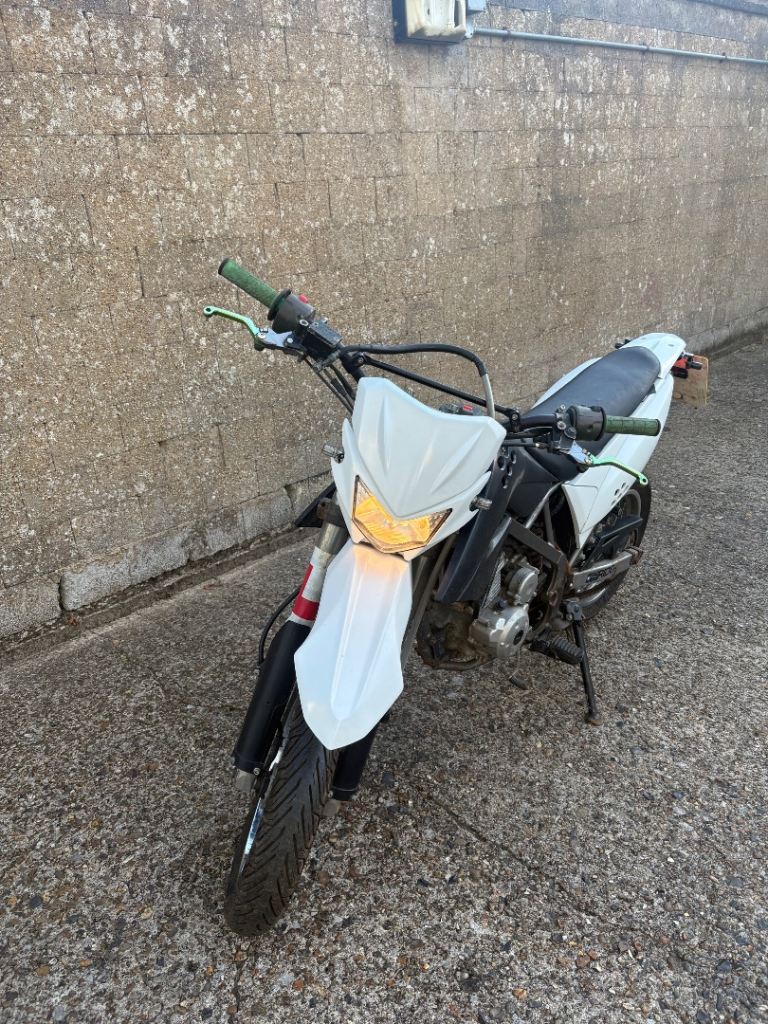 Kawasaki, D-TRACKER, 2012, 125 (cc)