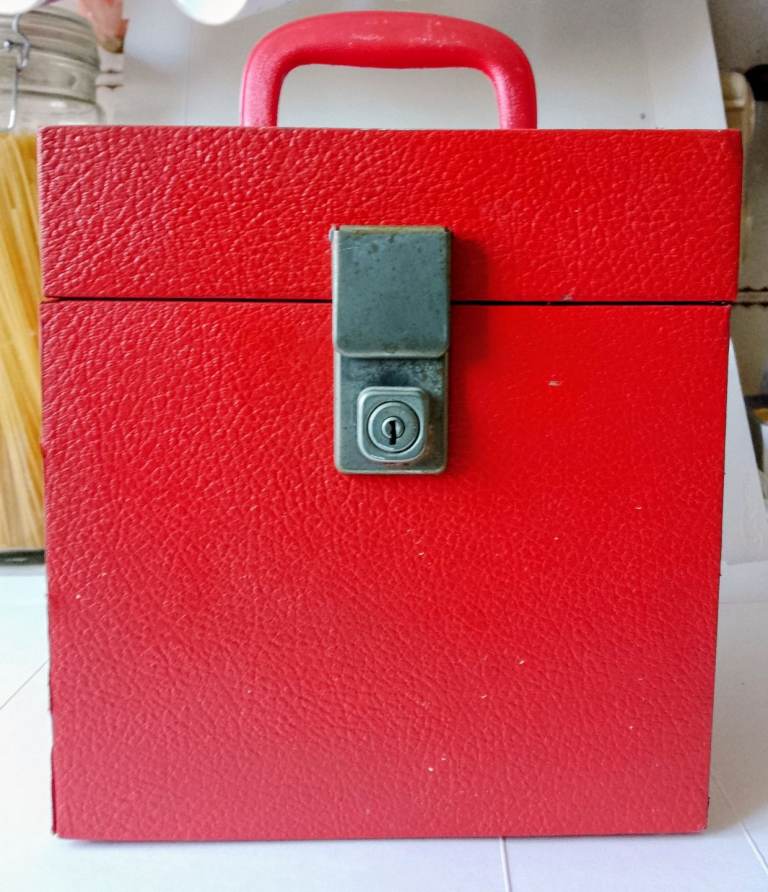 Singles Record case in good condition .