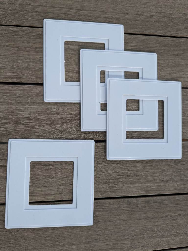 4 Finger plates for single switch or socket