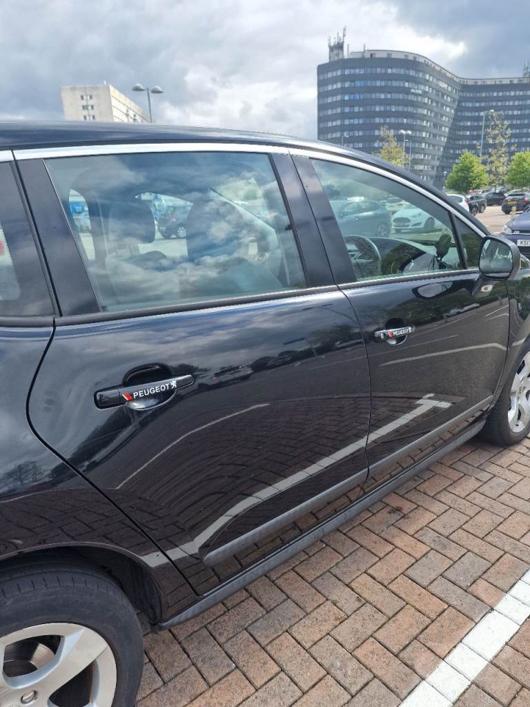 Peugeot, 3008, Hatchback, 2010, Manual, 1598 (cc), 5 doors