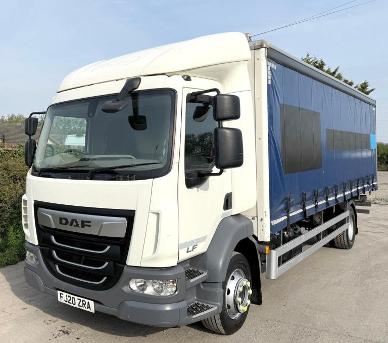 2020 DAF LF55.210 CURTAINSIDER ROLLER SHUTTER DOOR AIR-CON 14 TON EURO-6