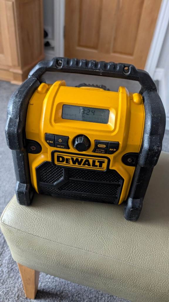 DeWalt Radio Excellent Condition C/W Battery 