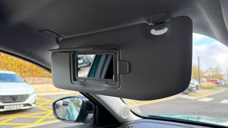 2025 Fiat 600 1.2 MHEV SUV 5dr Petrol Hybrid e-DCT Euro 6 (s/s) (100 ps) SUV Hybrid Automatic