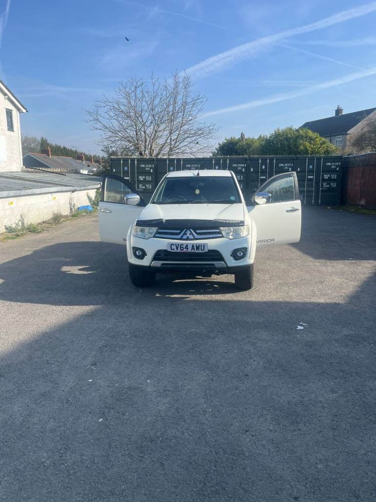 2014  L200 MITSUBISHI WARRIOR 2.25 LITRE DIESEL