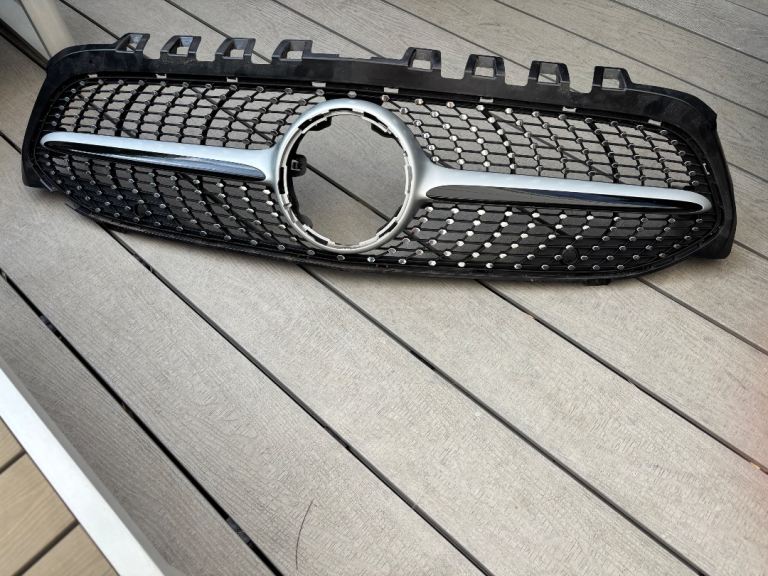 Front grill Mercedes 