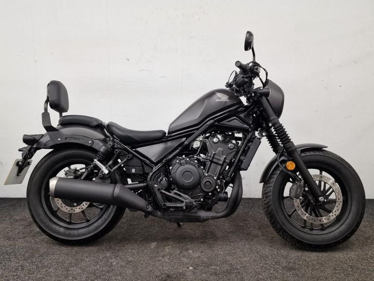 HONDA CMX500 REBEL ** VERY LOW MILEAGE - SISSY BAR - 12 MONTH MOT **