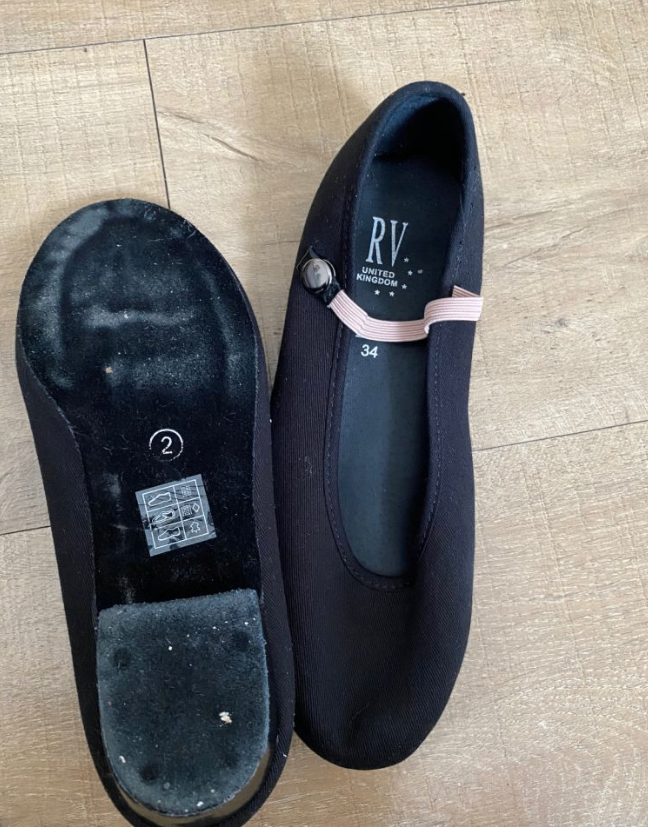RV. Black Kids Dance Shoes - Size 34, Good Condition