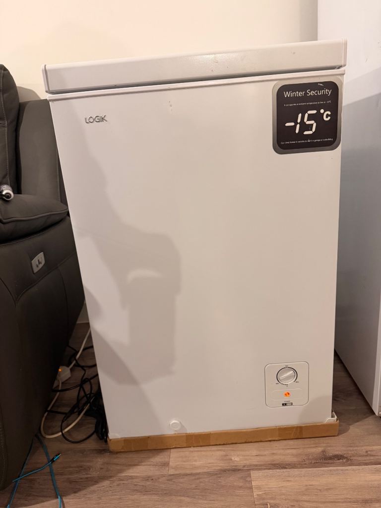 White excellency working Freezer