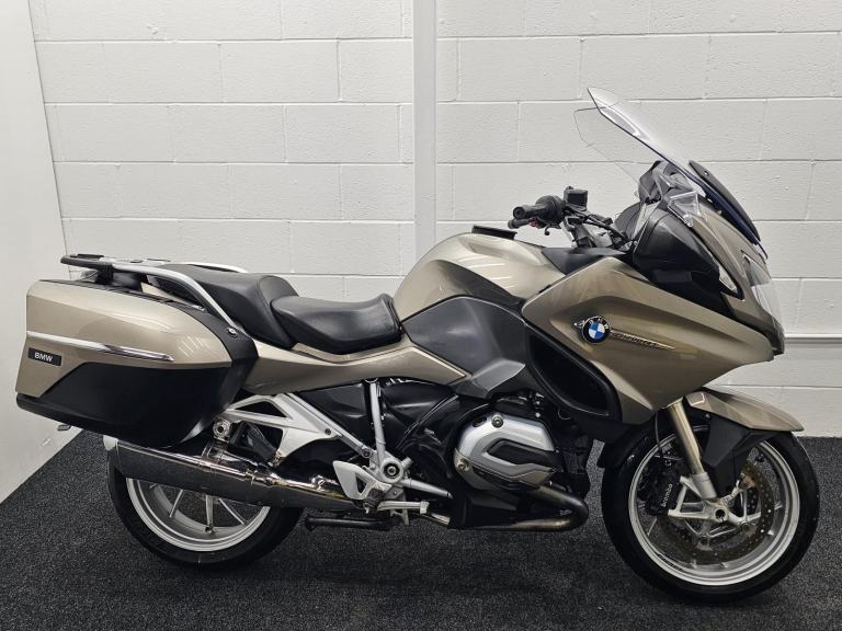 BMW R1200RT LE ** PANNIERS - HEATED GRIPS - JULY 26 MOT **