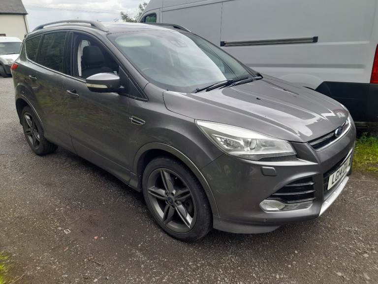 Ford, KUGA, Hatchback, 2014, Semi-Auto, 1997 (cc), 5 doors