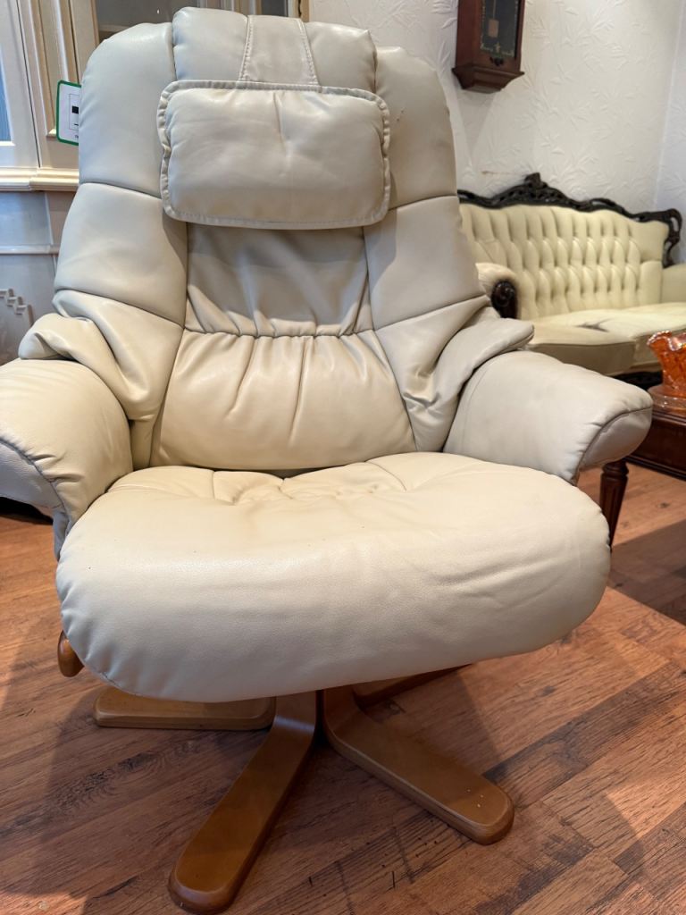 image for Comfy chair 