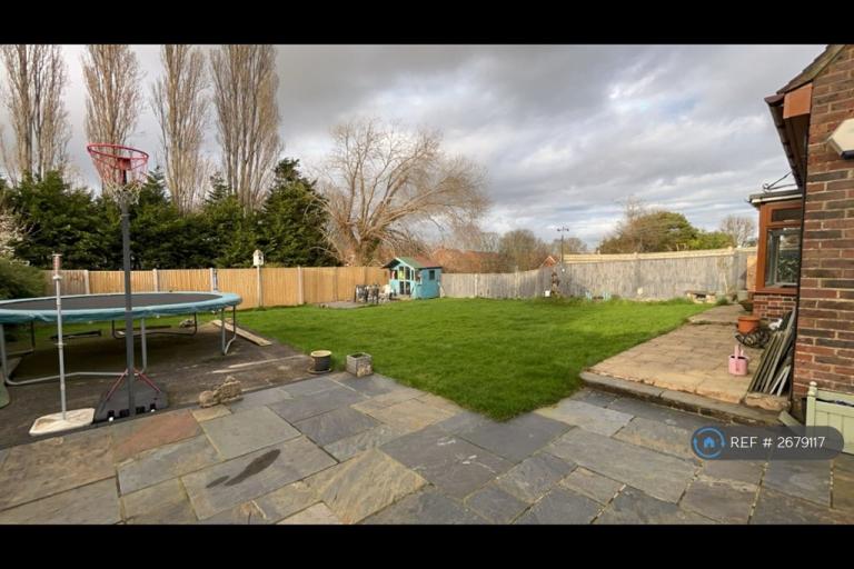 4 bedroom house in Rattle Road, Westham, Pevensey, BN24 (4 bed) (#2679117)