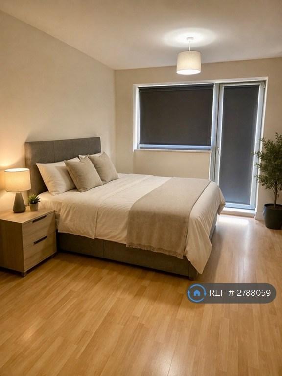 1 bedroom flat in The Base, Birmingham, B16 (1 bed) (#2788059)