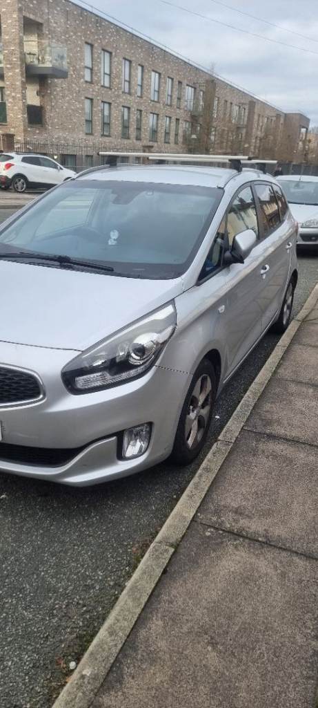 Kia, CARENS, MPV, 2015, Manual, 1685 (cc), 5 doors