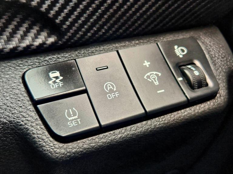 2023 Kia Stonic 1.0 T-GDi GT-Line SUV 5dr Petrol DCT Euro 6 (s/s) (99 bhp) HATCHBACK Petrol Autom...