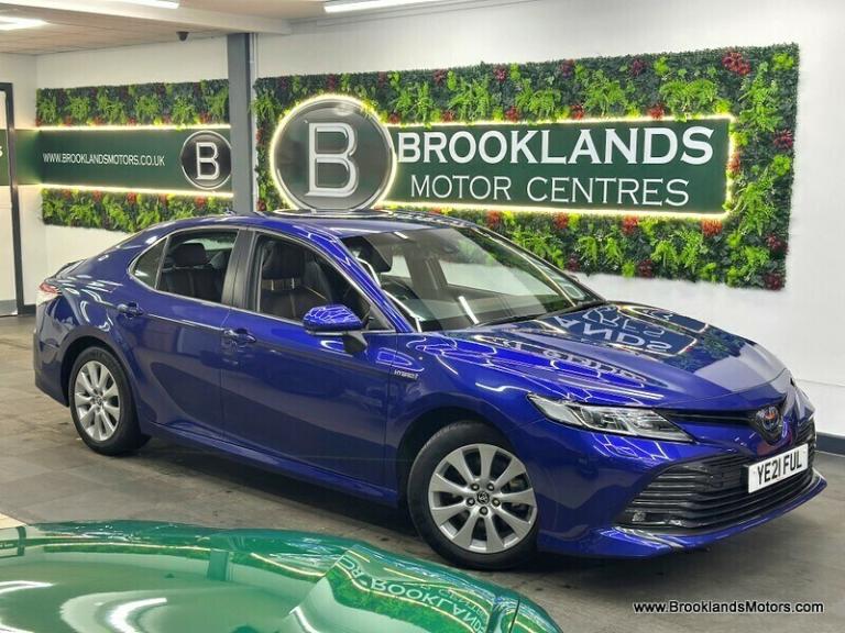 Toyota Camry 2.5 VVT-I DESIGN [SAT NAV, LEATHER & HEATED SEATS]