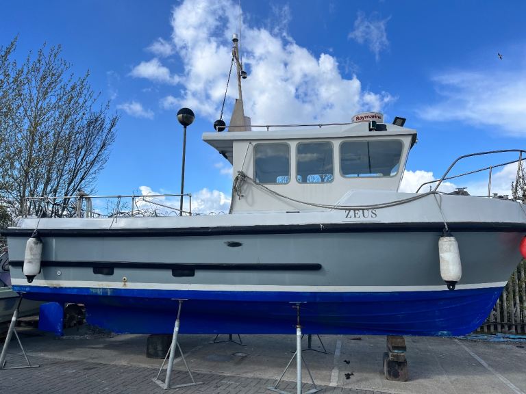 Aquastar fishing boat 30ft 