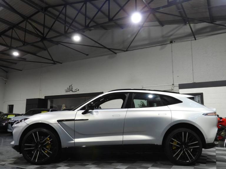 2022 N ASTON MARTIN DBX 4.0 V8 SUV 5DR PETROL AUTO 4WD EURO 6 (S/S) (550 PS)
