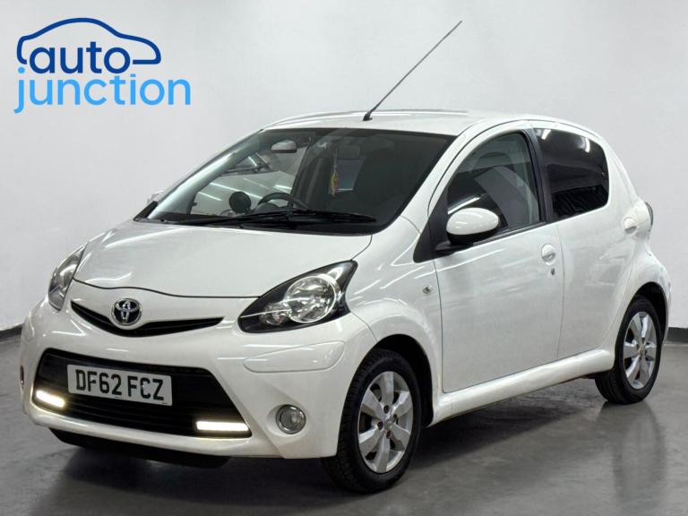 2012 Toyota AYGO 1.0 VVT-i Fire 5dr [AC] HATCHBACK Petrol Manual