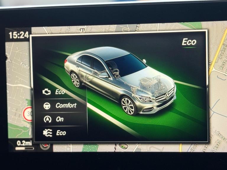 2015 Mercedes-Benz C Class 2.1 C220d AMG Line (Premium Plus) 7G-Tronic+ Euro 6 (s/s) 4dr SALOON D...