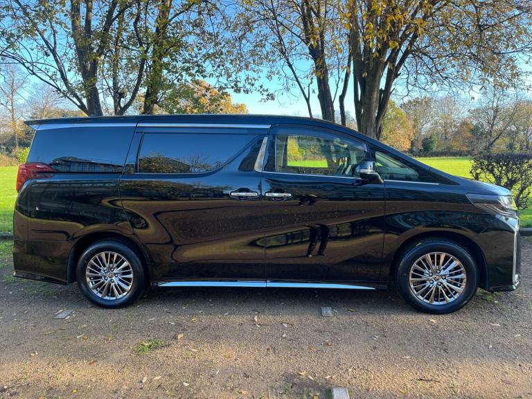  Toyota Alphard 2.5 PETROL HYBRID EXECUTIVE LOUNGE Petrol/Electric Hybrid Automatic