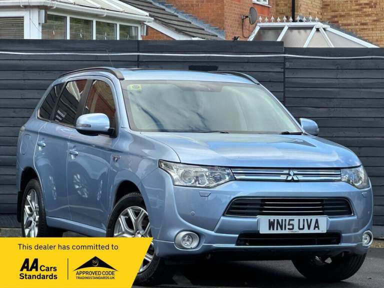 2015 Mitsubishi Outlander 2.0h 12kWh GX4h CVT 4WD Euro 5 (s/s) 5dr ESTATE Petrol/Electric Hybrid ...