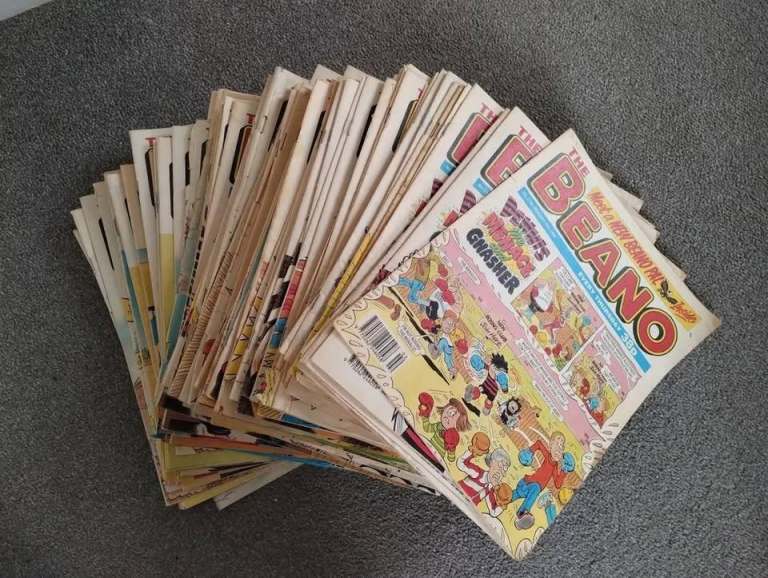 50 Vintage Beano Comics job lot from the 90s. PICK UP ONLY