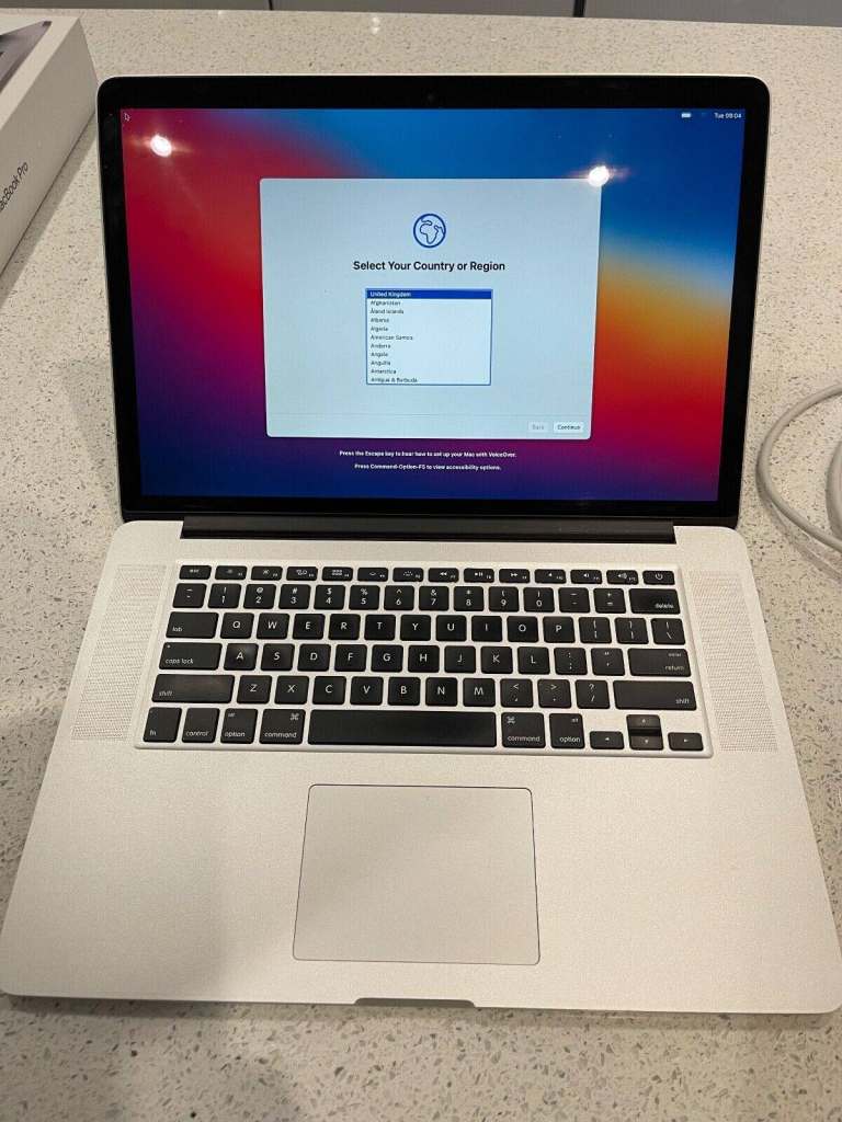 Macbook Pro Retina 15 inch 2014 - 2015 laptop 16gb ram Intel i7 Quad Core processor