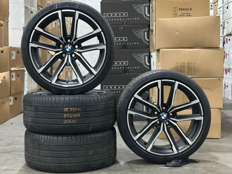 19" GENUINE BMW 797M ALLOY WHEELS & TYRES G20 G21 G22