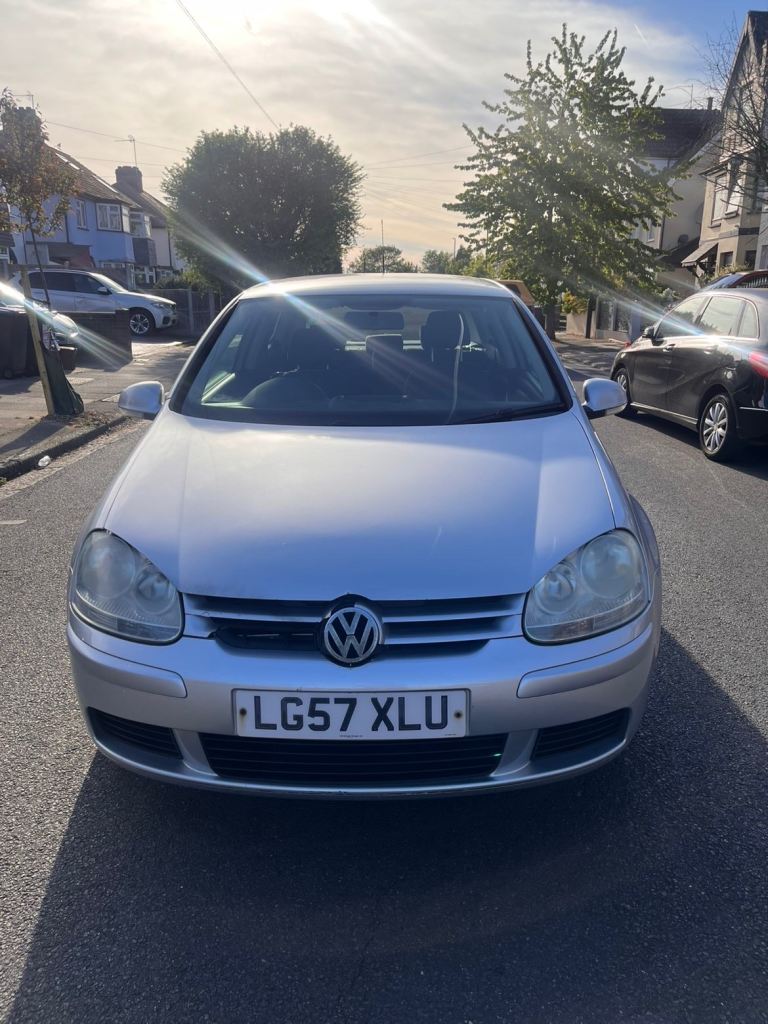 Volkswagen GOLF Hatchback 1.4L £1000