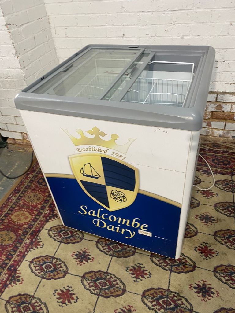 ✅🚐🚐Beautiful Display Commercial Ice Cream Chest Freezer