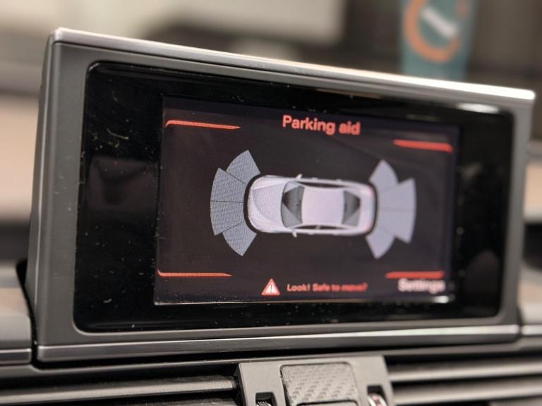 2017 Audi A6 Saloon 2.0 TDI ultra Black Edition Euro 6 (s/s) 4dr SALOON Diesel Manual