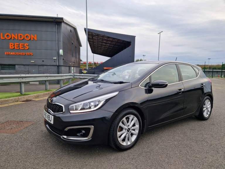 Kia, CEED, Hatchback, 2016, Manual, 1.6 Diesel ULEZ + £20 TAX + Ecodynamics GT