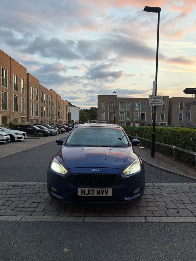 Ford, FOCUS, Hatchback, 2017, Semi-Auto, 999 (cc), 5 doors