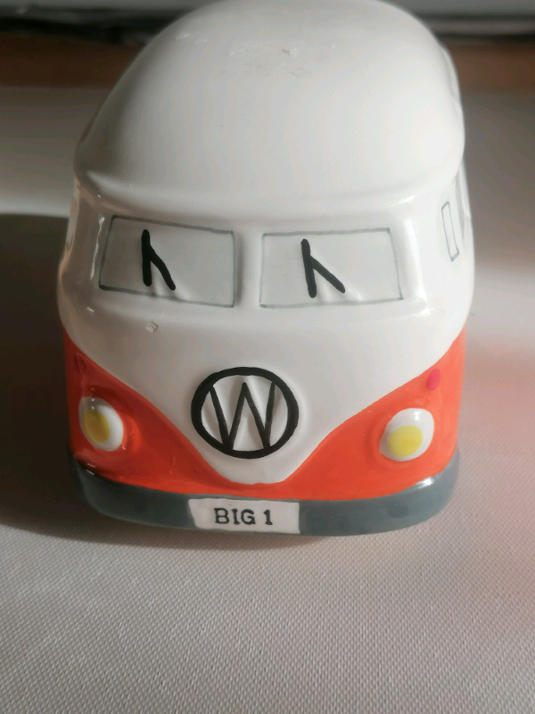  Vintage Ceramic money bank.