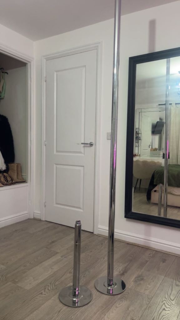 Static/spin dance fitness pole adjustable height 