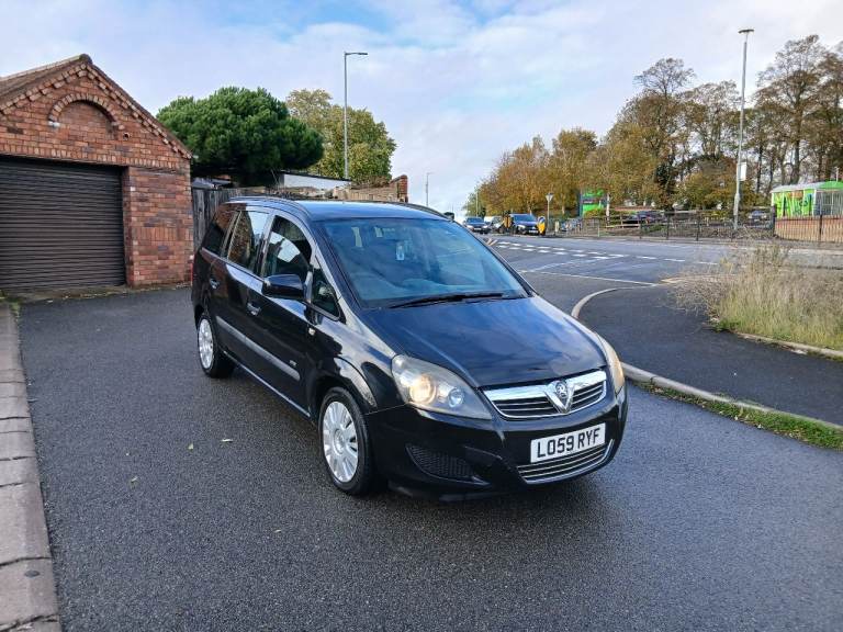 Vauxhall zafira 2.0 automatic 7seater ulez free long mot