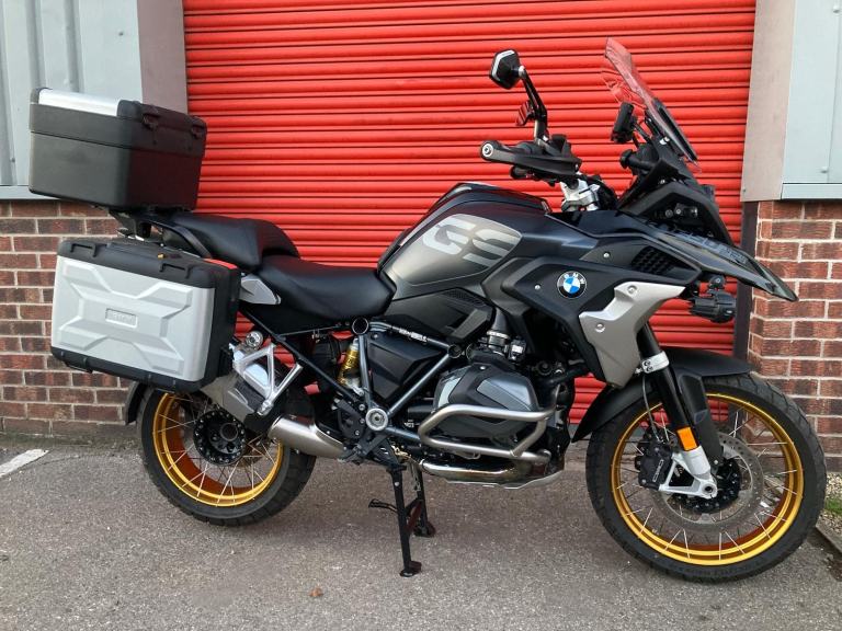 image for BMW R 1250 GS TE TRIPLE BLACK,ONLY 1,100 MILES,FULL LUGGAGE,SAT NAV,GOLD RIMS