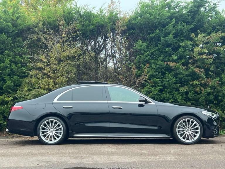 2022 Mercedes-Benz S Class 3.0 S580Le V6 28.6kWh AMG Line (Premium) Saloon 4dr Petrol Plug-in Hyb...