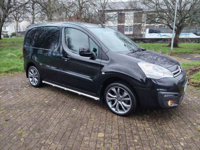 2016 Citroen, BERLINGO 1560 (cc) like new not transit caddy parnter a4 a3 passat jetta