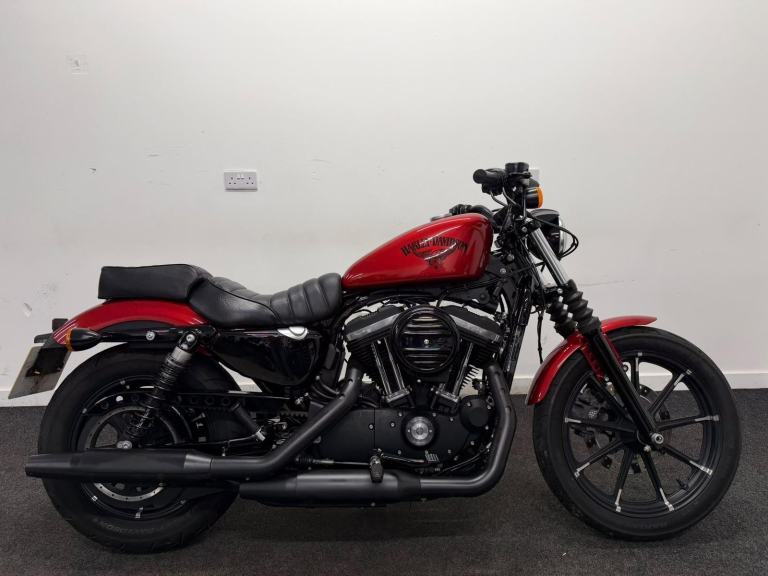 HARLEY-DAVIDSON XL883N IRON ** MID CONTROLS - WARRANTY - 12 MONTHS MOT **