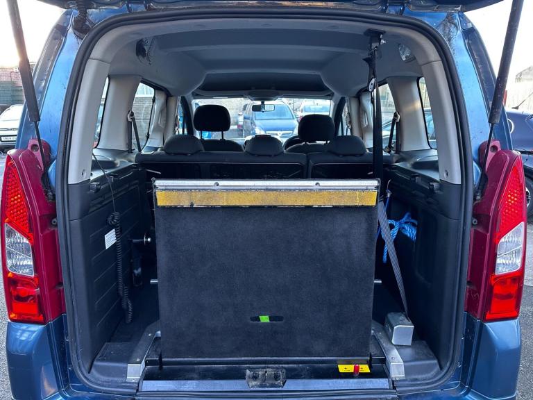  Peugeot Partner Tepee 1.6 HDi Tepee S EGC (s/s) 5dr Diesel Automatic