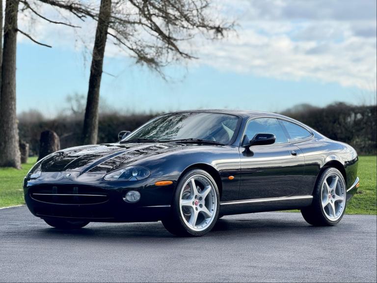 2005 Jaguar XK8 4.2 Coupe 