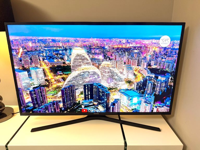 image for 40” Samsung 6 Series 4K Smart TV 