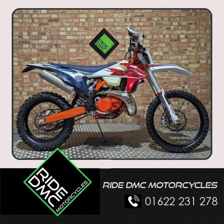KTM 300 EXC SIX DAYS. 2023. LOVELY LOW MILEAGE BIKE. JUST SERVICED.
